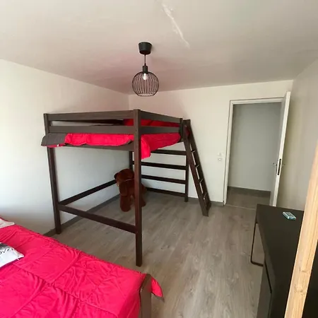 Casa de Férias Entre Lacs, Balades Et Culture