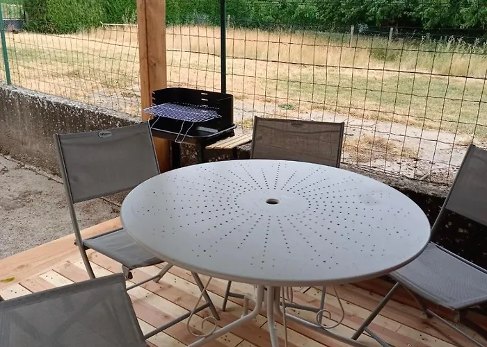 Entre Lacs, Balades Et Culture